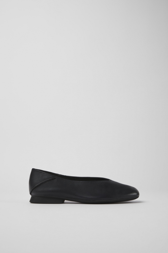 Neu Eingetroffen Camper Casi Myra - Schwarzer Lederballerina für Damen. Neu Eingetroffen Camper Casi Myra - Schwarzer Lederballerina für Damen.