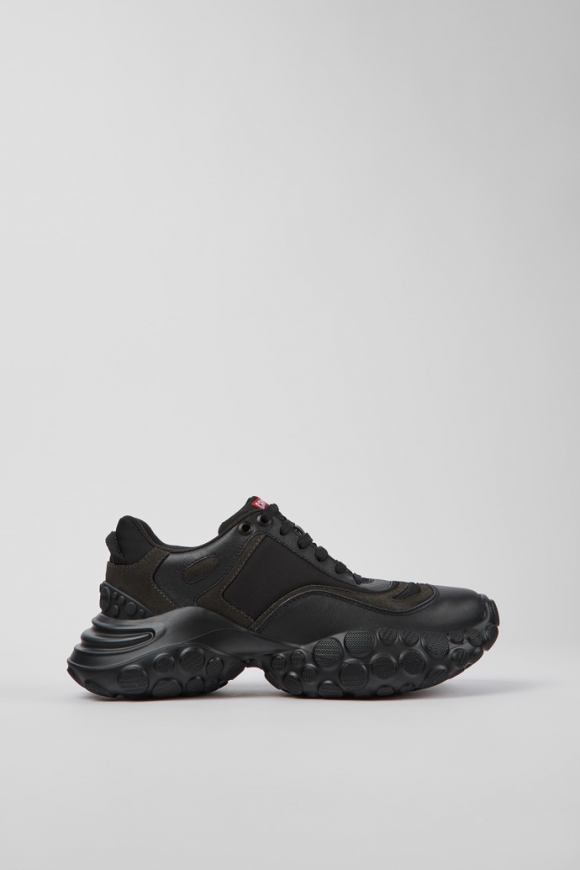 Neu Eingetroffen Camper Pelotas Mars - Schwarze Damensneaker aus Textil/Leder Neu Eingetroffen Camper Pelotas Mars - Schwarze Damensneaker aus Textil/Leder
