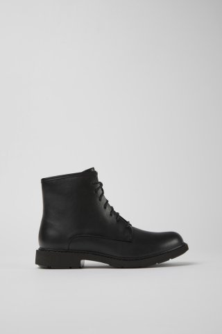 Neu Eingetroffen Camper Neuman - Schwarzer Stiefeletten aus Leder für Damen. Neu Eingetroffen Camper Neuman - Schwarzer Stiefeletten aus Leder für Damen.