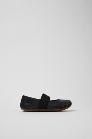 Neu Eingetroffen Camper RIGHT - Schwarzer Kinderballerina aus Leder.