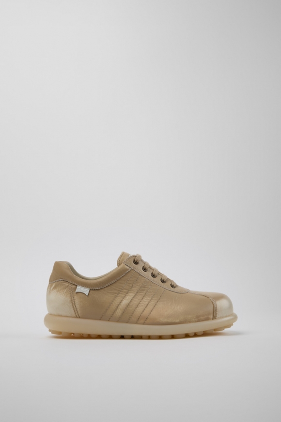 Neu Eingetroffen Camper Pelotas - Mehrfarbiger Damenschuh aus Leder. Neu Eingetroffen Camper Pelotas - Mehrfarbiger Damenschuh aus Leder.