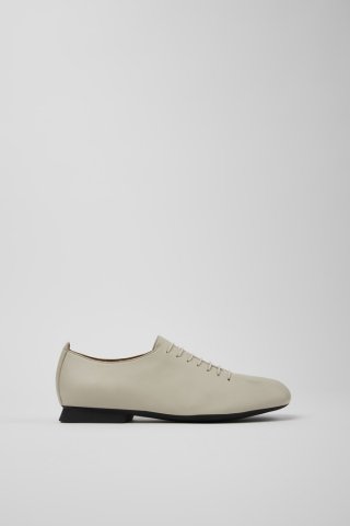Neu Eingetroffen Camper Casi Myra - Grauer Lederschuh für Damen.