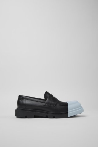 Neu Eingetroffen Camper Junction - Schwarzer Damenloafer aus Leder Neu Eingetroffen Camper Junction - Schwarzer Damenloafer aus Leder