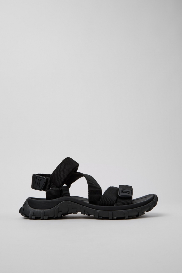 Neu Eingetroffen Camper Drift Trail Sandal - Schwarze Herrensandalette aus Recycling-PET. Neu Eingetroffen Camper Drift Trail Sandal - Schwarze Herrensandalette aus Recycling-PET.