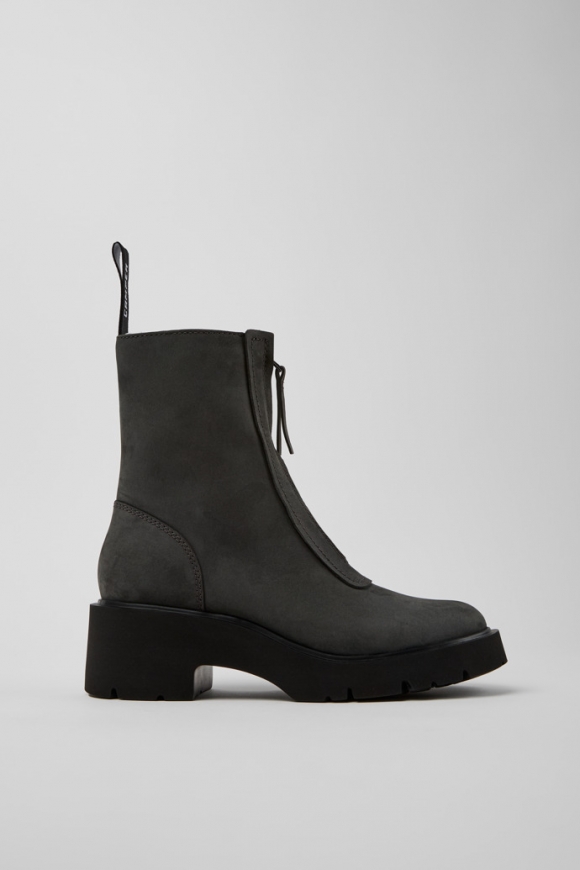 Neu Eingetroffen Camper Milah - Graue Mid-Boots aus Nubukleder für Damen. Neu Eingetroffen Camper Milah - Graue Mid-Boots aus Nubukleder für Damen.