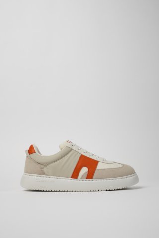 Neu Eingetroffen Camper Runner K21 - Weiß/grauer Herrensneaker aus Textil und Nubukleder
