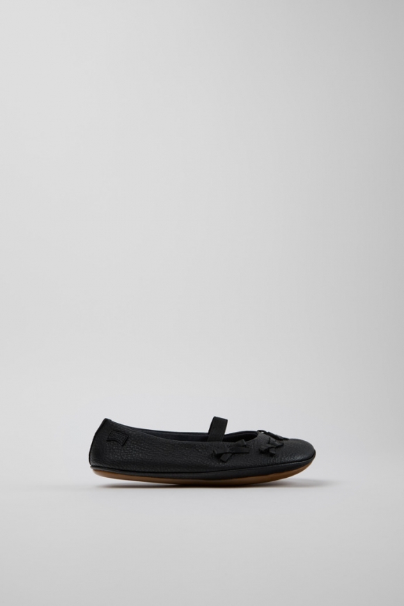 Neu Eingetroffen Camper Twins - Schwarzer Kinderballerina aus Leder.