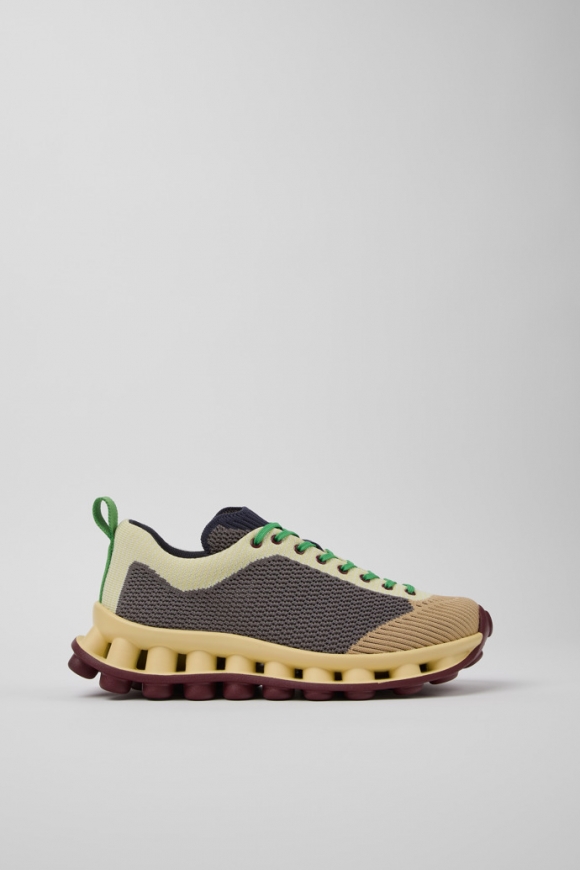 Neu Eingetroffen Camper Camper x SUNNEI - PELOTISSIMA - Mehrfarbiger Damessneaker aus Textil. Neu Eingetroffen Camper Camper x SUNNEI - PELOTISSIMA - Mehrfarbiger Damessneaker aus Textil.