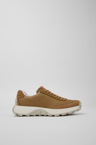 Neu Eingetroffen Camper Drift Trail VIBRAM - Brauner Damensneaker aus Leder und Nubukleder Neu Eingetroffen Camper Drift Trail VIBRAM - Brauner Damensneaker aus Leder und Nubukleder