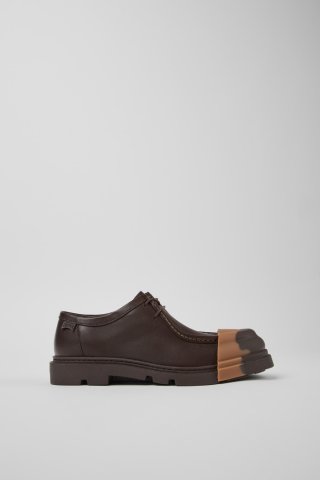 Neu Eingetroffen Camper Junction - Brauner Frauenschuh aus Leder.