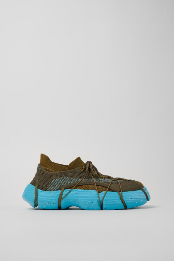 Neu Eingetroffen Camper ROKU - Mehrfarbige Frauensneaker aus Recycling-PET. Neu Eingetroffen Camper ROKU - Mehrfarbige Frauensneaker aus Recycling-PET.