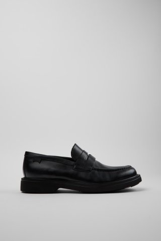 Neu Eingetroffen Camper Norman - Schwarzer Herrenschuh aus Leder.