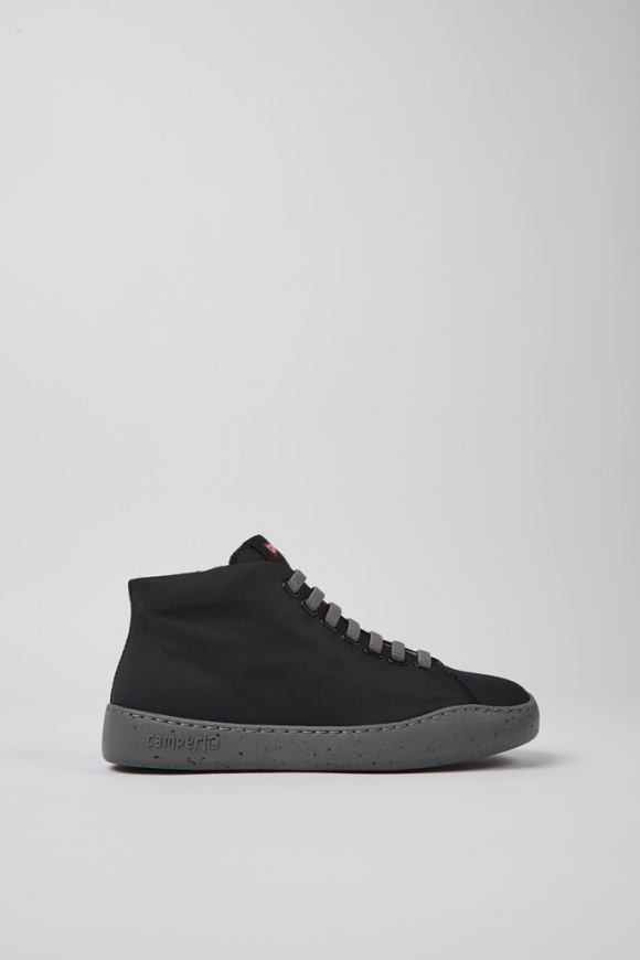 Neu Eingetroffen Camper Peu Touring - Schwarze Sneaker-Boots aus Textil für Damen. Neu Eingetroffen Camper Peu Touring - Schwarze Sneaker-Boots aus Textil für Damen.