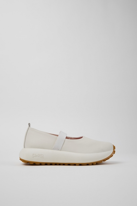 Neu Eingetroffen Camper Pelotas Athens - Weißer Ledersneaker für Damen. Neu Eingetroffen Camper Pelotas Athens - Weißer Ledersneaker für Damen.