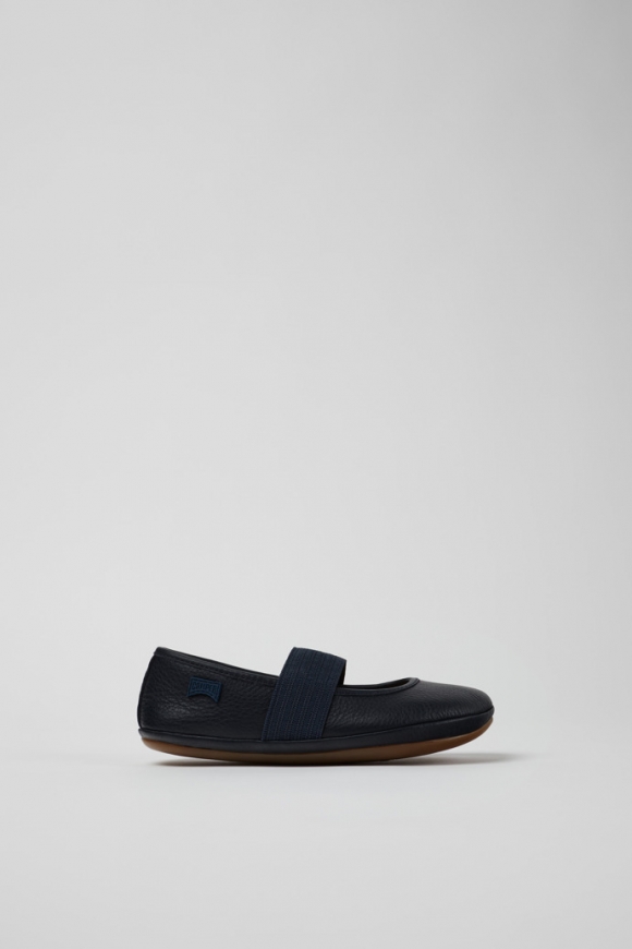 Neu Eingetroffen Camper Right - Blaue Lederballerinas für Kinder.