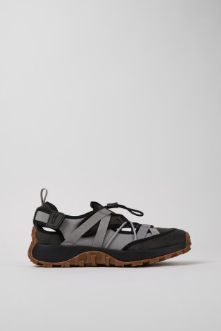 Neu Eingetroffen Camper Drift Trail VIBRAM - Grauer Herrensneaker aus recyceltem PET und Nubukleder.
