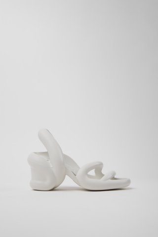 Neu Eingetroffen Camper Kobarah - Weiße Unisex-Sandale. Neu Eingetroffen Camper Kobarah - Weiße Unisex-Sandale.