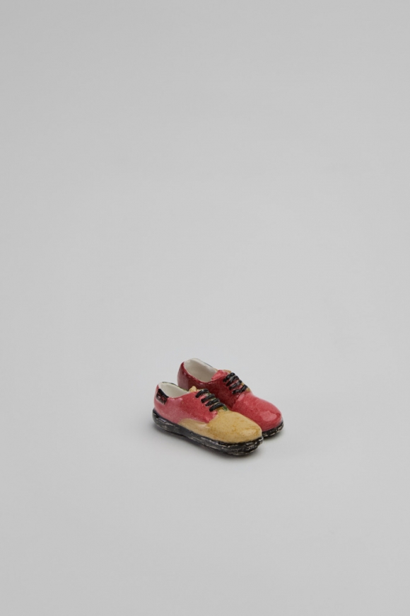 Neu Eingetroffen Camper Miniature TWINS Sculpture - Keramikschuh Neu Eingetroffen Camper Miniature TWINS Sculpture - Keramikschuh