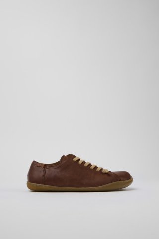 Neu Eingetroffen Camper Peu - Brauner Lederschuh für Damen. Neu Eingetroffen Camper Peu - Brauner Lederschuh für Damen.