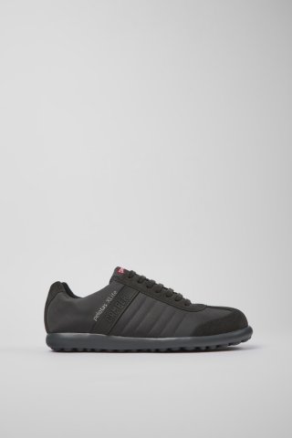 Neu Eingetroffen Camper Pelotas XLite - Grauer Herrenschuh aus Textil und Nubukleder. Neu Eingetroffen Camper Pelotas XLite - Grauer Herrenschuh aus Textil und Nubukleder.