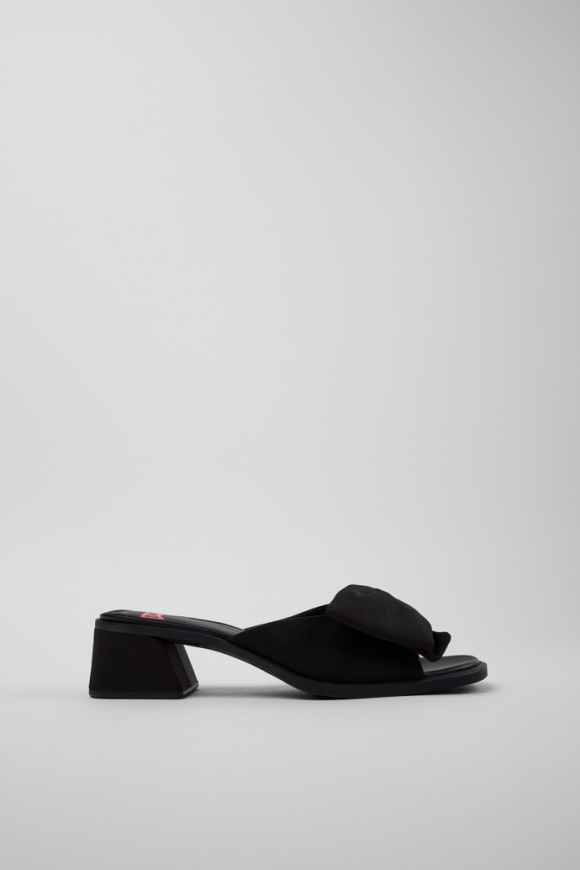 Neu Eingetroffen Camper Twins - Schwarze Sandale aus recyceltem PET für Damen.