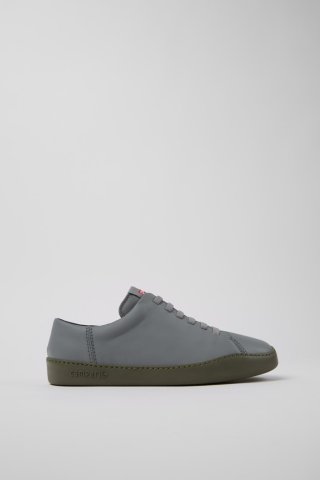 Neu Eingetroffen Camper Peu Touring - Grauer Ledersneaker für Herren. Neu Eingetroffen Camper Peu Touring - Grauer Ledersneaker für Herren.