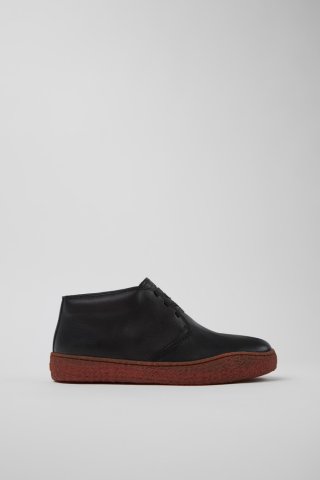 Neu Eingetroffen Camper Peu Terreno - Schwarze Lederstiefelette für Herren. Neu Eingetroffen Camper Peu Terreno - Schwarze Lederstiefelette für Herren.