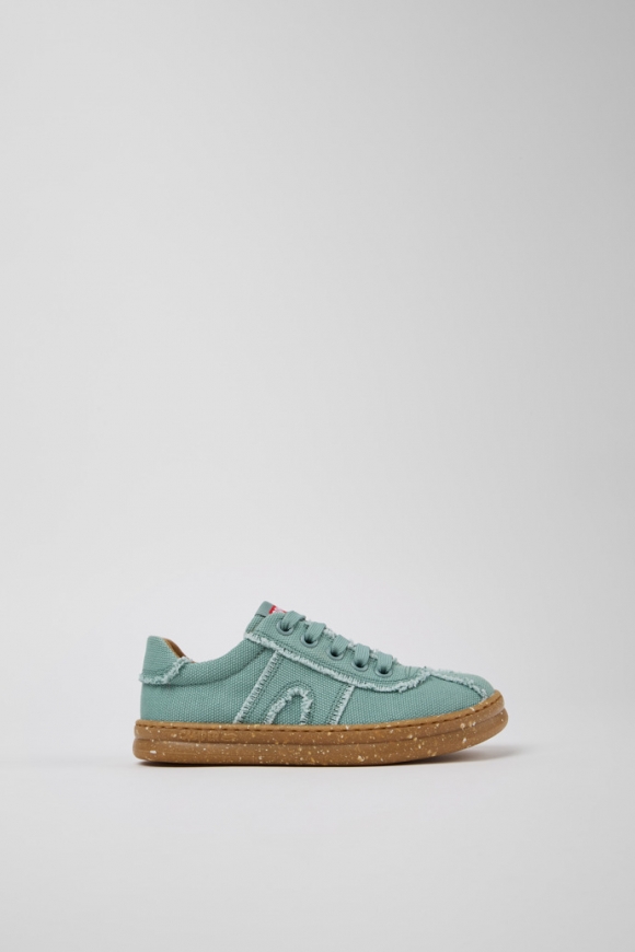 Neu Eingetroffen Camper Runner - Grüner Kindersneaker aus Recyclingbaumwolle. Neu Eingetroffen Camper Runner - Grüner Kindersneaker aus Recyclingbaumwolle.