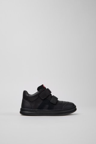 Neu Eingetroffen Camper Runner - Schwarze Kinderstiefelette aus Leder/Nubukleder.