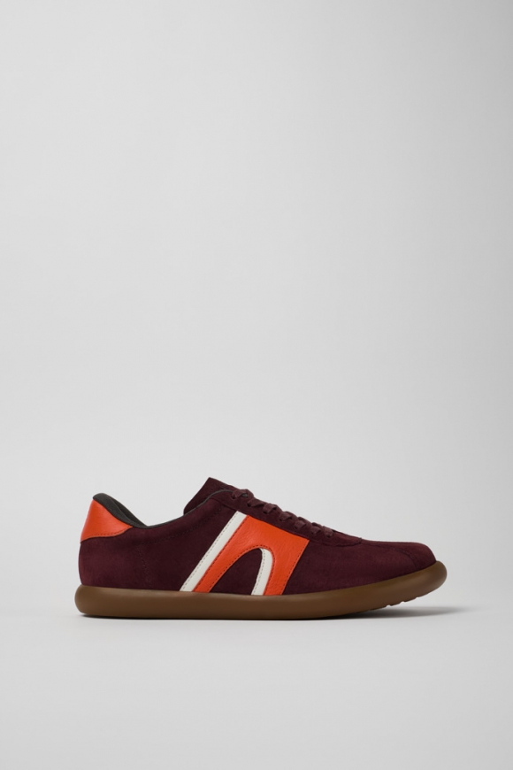 Neu Eingetroffen Camper Pelotas Soller - Weinroter Herrensneaker aus Nubukleder/Leder Neu Eingetroffen Camper Pelotas Soller - Weinroter Herrensneaker aus Nubukleder/Leder