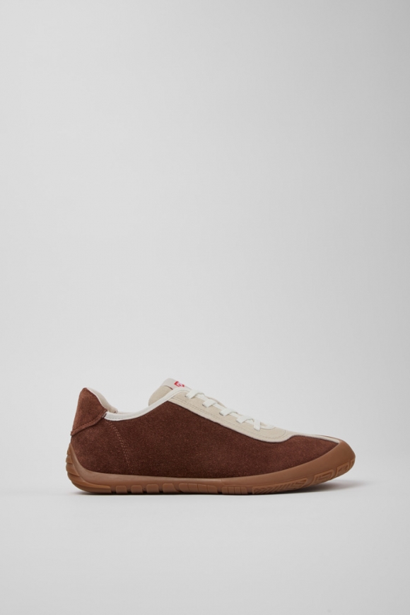 Neu Eingetroffen Camper Twins - Mehrfarbiger Damensneaker aus Nubukleder. Neu Eingetroffen Camper Twins - Mehrfarbiger Damensneaker aus Nubukleder.