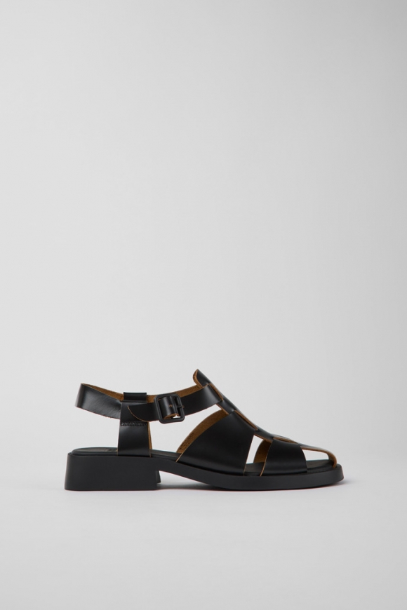 Neu Eingetroffen Camper Dana - Schwarze Ledersandale für Damen. Neu Eingetroffen Camper Dana - Schwarze Ledersandale für Damen.