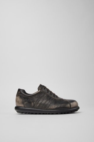 Neu Eingetroffen Camper Pelotas - Graue Damenschuhe aus pflanzlich gegerbtem Leder.
