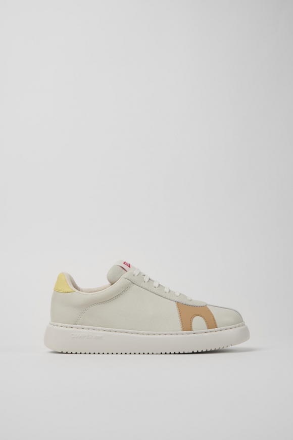 Neu Eingetroffen Camper Twins - Mehrfarbige Ledersneaker für Damen. Neu Eingetroffen Camper Twins - Mehrfarbige Ledersneaker für Damen.
