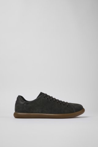 Neu Eingetroffen Camper Pelotas Soller - Grauer Herrensneaker aus Nubukleder/Leder Neu Eingetroffen Camper Pelotas Soller - Grauer Herrensneaker aus Nubukleder/Leder