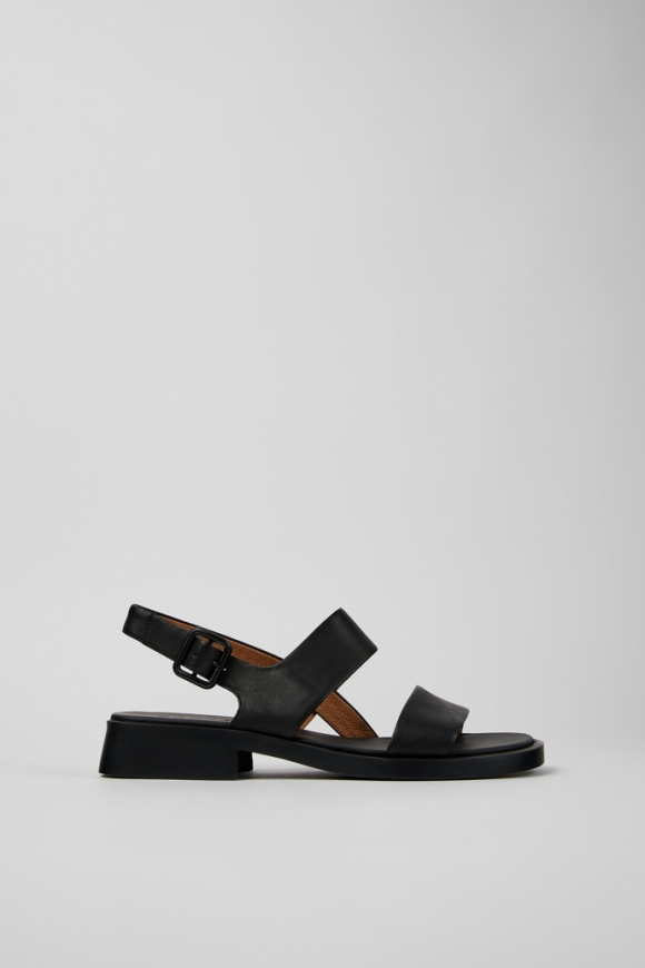 Neu Eingetroffen Camper Dana - Schwarze Ledersandale für Damen. Neu Eingetroffen Camper Dana - Schwarze Ledersandale für Damen.