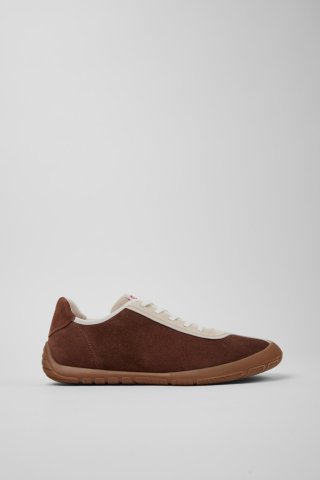 Neu Eingetroffen Camper Twins - Mehrfarbiger Herrensneaker aus Veloursleder und Nubukleder. Neu Eingetroffen Camper Twins - Mehrfarbiger Herrensneaker aus Veloursleder und Nubukleder.