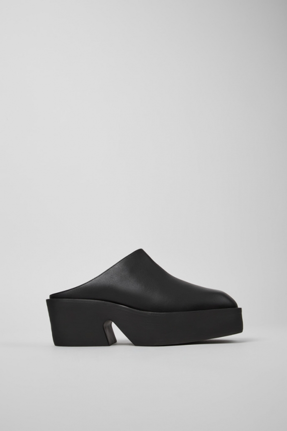 Neu Eingetroffen Camper Billie - Schwarze Ledersandale für Damen. Neu Eingetroffen Camper Billie - Schwarze Ledersandale für Damen.