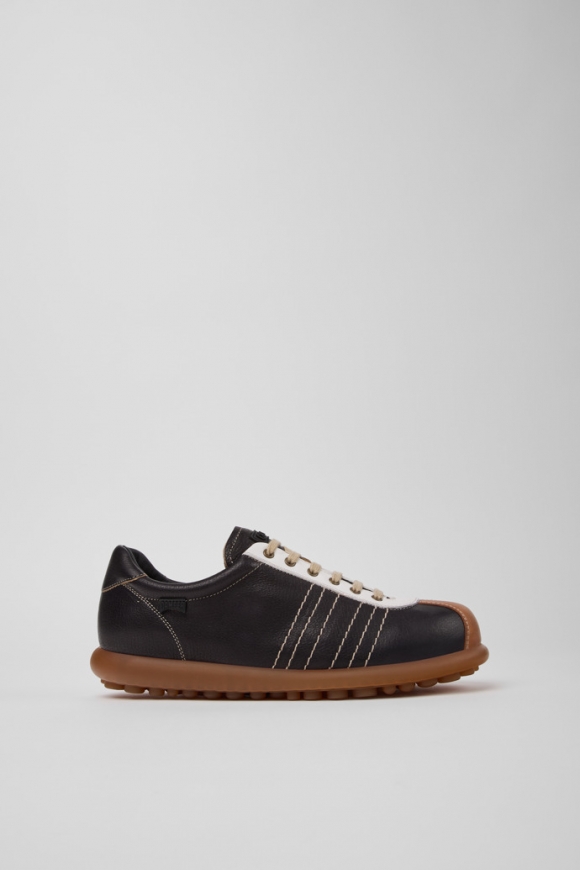 Neu Eingetroffen Camper Pelotas - Mehrfarbige Schuhe aus pflanzlich gegorenem Leder für Damen. Neu Eingetroffen Camper Pelotas - Mehrfarbige Schuhe aus pflanzlich gegorenem Leder für Damen.