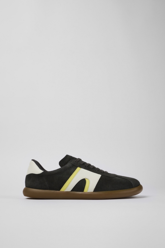 Neu Eingetroffen Camper Pelotas Soller - Dunkelgrauer Herrensneaker aus Nubukleder/Leder Neu Eingetroffen Camper Pelotas Soller - Dunkelgrauer Herrensneaker aus Nubukleder/Leder