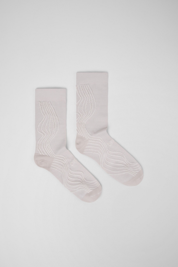 Neu Eingetroffen Camper Socks - Grau-weiße Socken aus Bio-Baumwolle.