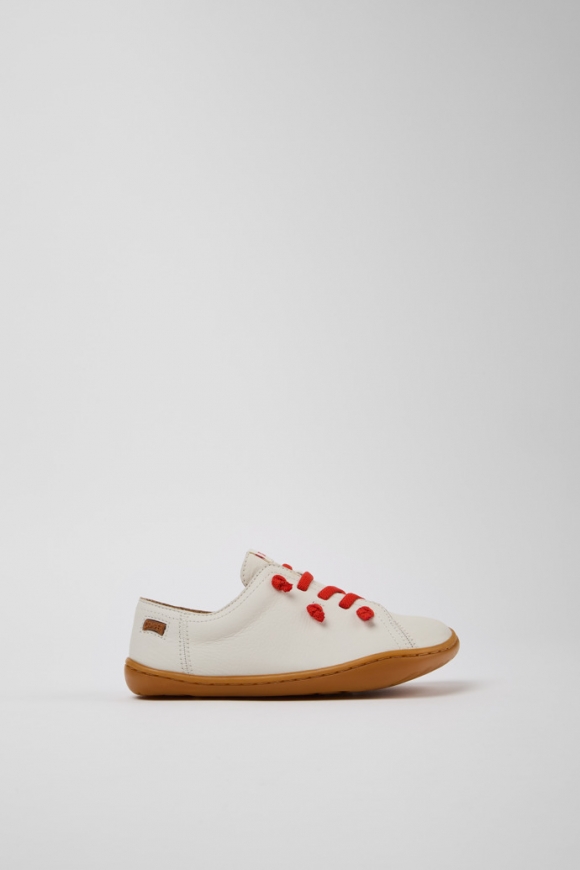 Neu Eingetroffen Camper Twins - Weißer Kinderschuh aus Leder. Neu Eingetroffen Camper Twins - Weißer Kinderschuh aus Leder.