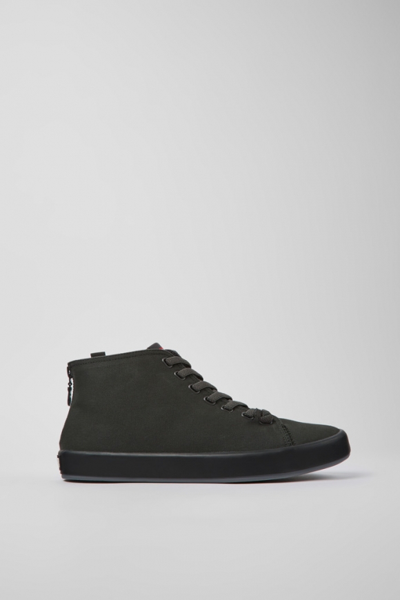 Neu Eingetroffen Camper Andratx - Grauer High-Top-Sneaker aus Textil für Herren. Neu Eingetroffen Camper Andratx - Grauer High-Top-Sneaker aus Textil für Herren.
