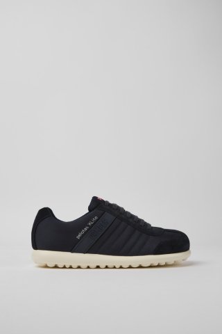 Neu Eingetroffen Camper Pelotas XLite - Marineblauer Herrenschuh aus Textil und Nubukleder Neu Eingetroffen Camper Pelotas XLite - Marineblauer Herrenschuh aus Textil und Nubukleder