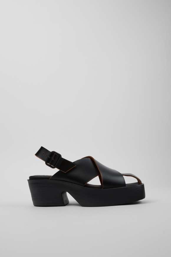 Neu Eingetroffen Camper Billie - Schwarze Ledersandale für Damen. Neu Eingetroffen Camper Billie - Schwarze Ledersandale für Damen.