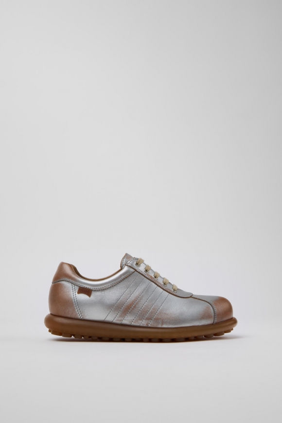 Neu Eingetroffen Camper Pelotas - Mehrfarbiger Lederschuh für Damen. Neu Eingetroffen Camper Pelotas - Mehrfarbiger Lederschuh für Damen.
