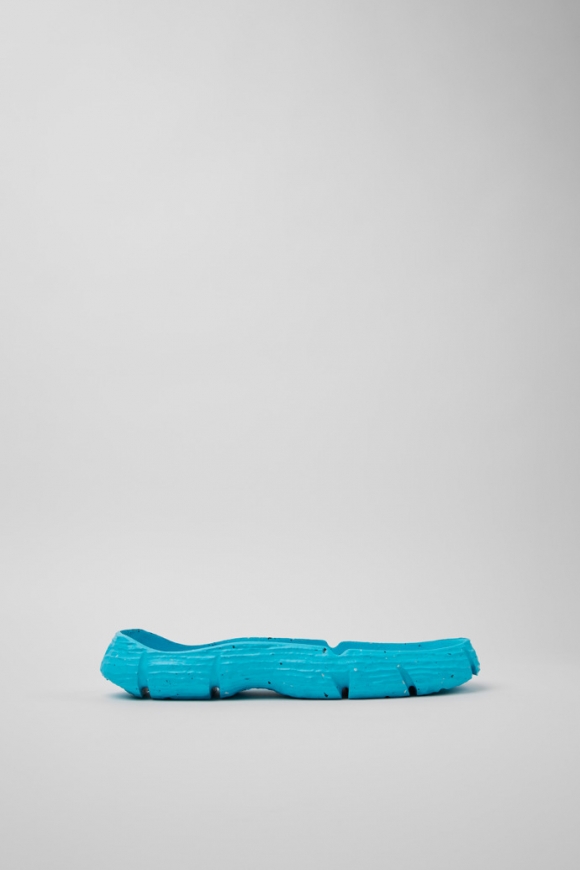 Neu Eingetroffen Camper ROKU Outsoles - Blaue Laufsohlen (2 Stück) für jeweils den rechten und den linken Schuh. Neu Eingetroffen Camper ROKU Outsoles - Blaue Laufsohlen (2 Stück) für jeweils den rechten und den linken Schuh.