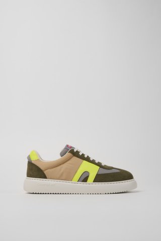 Neu Eingetroffen Camper Runner K21 Sorona® - Mehrfarbiger Damensneaker aus Recycling-PET und Nubukleder.