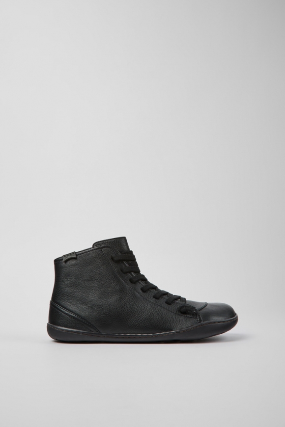 Neu Eingetroffen Camper Peu - Schwarzer Stiefeletten aus Leder für Damen. Neu Eingetroffen Camper Peu - Schwarzer Stiefeletten aus Leder für Damen.