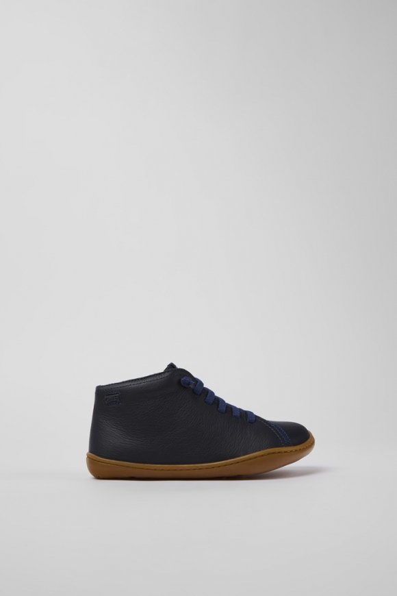 Neu Eingetroffen Camper Peu - Blaue Lederstiefeletten für Kinder. Neu Eingetroffen Camper Peu - Blaue Lederstiefeletten für Kinder.